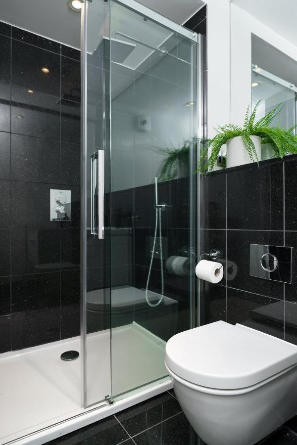 ロンドンAircon 2 Bedr, 3 Beds, 2 Bath Covent Garden, Subwayアパートメント エクステリア 写真