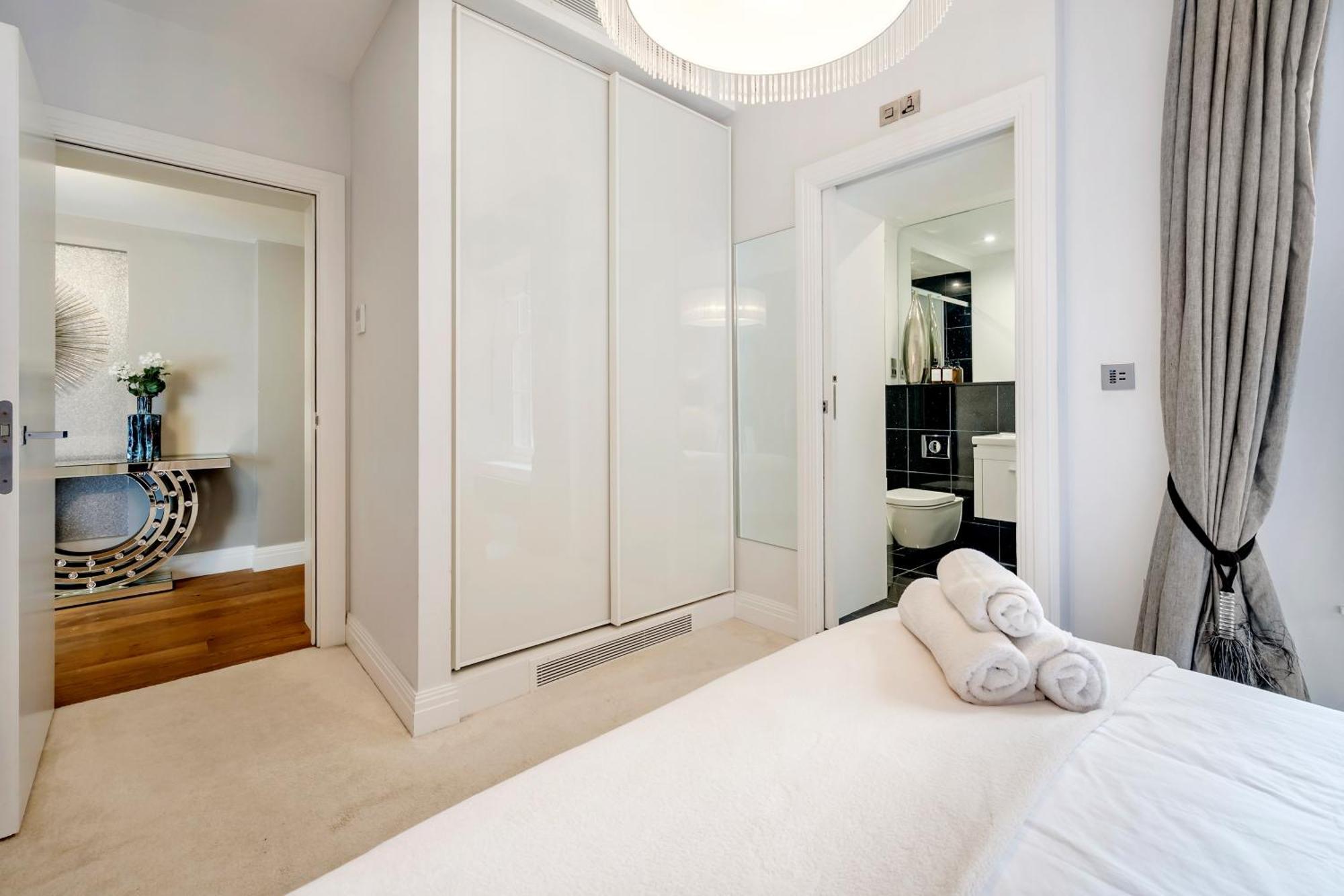 ロンドンAircon 2 Bedr, 3 Beds, 2 Bath Covent Garden, Subwayアパートメント エクステリア 写真